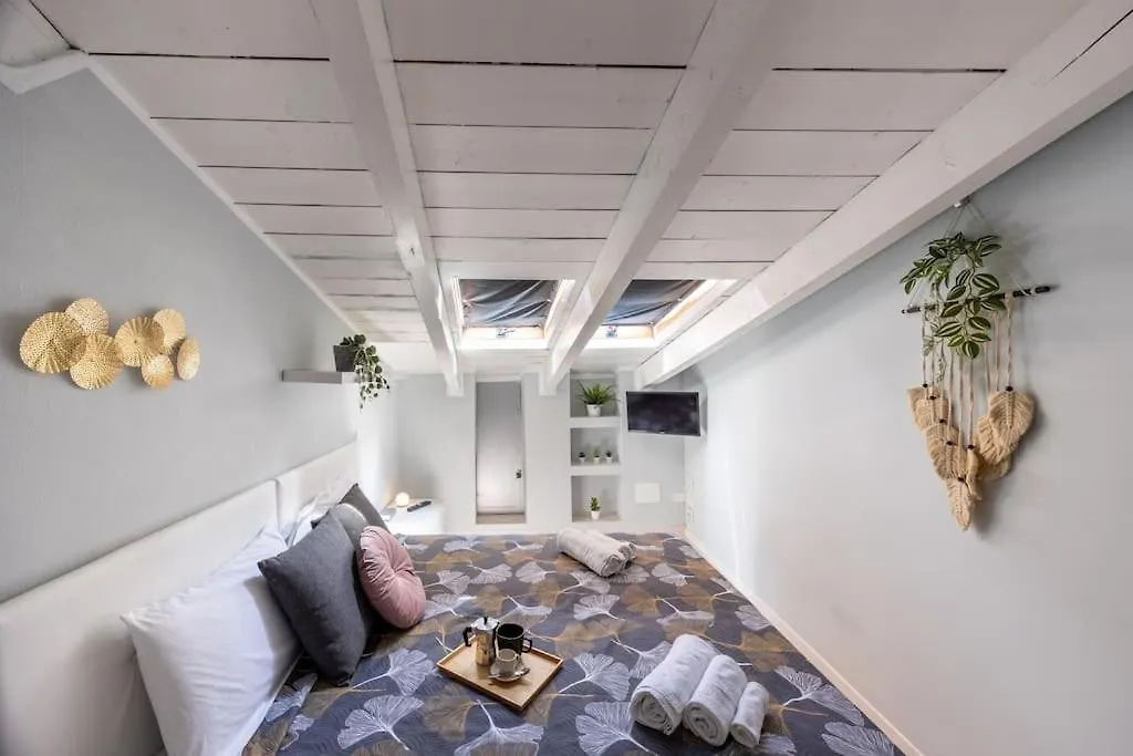 300 M From Metro M3-Netflix-Wi-Fi Apartment Milan 0*,