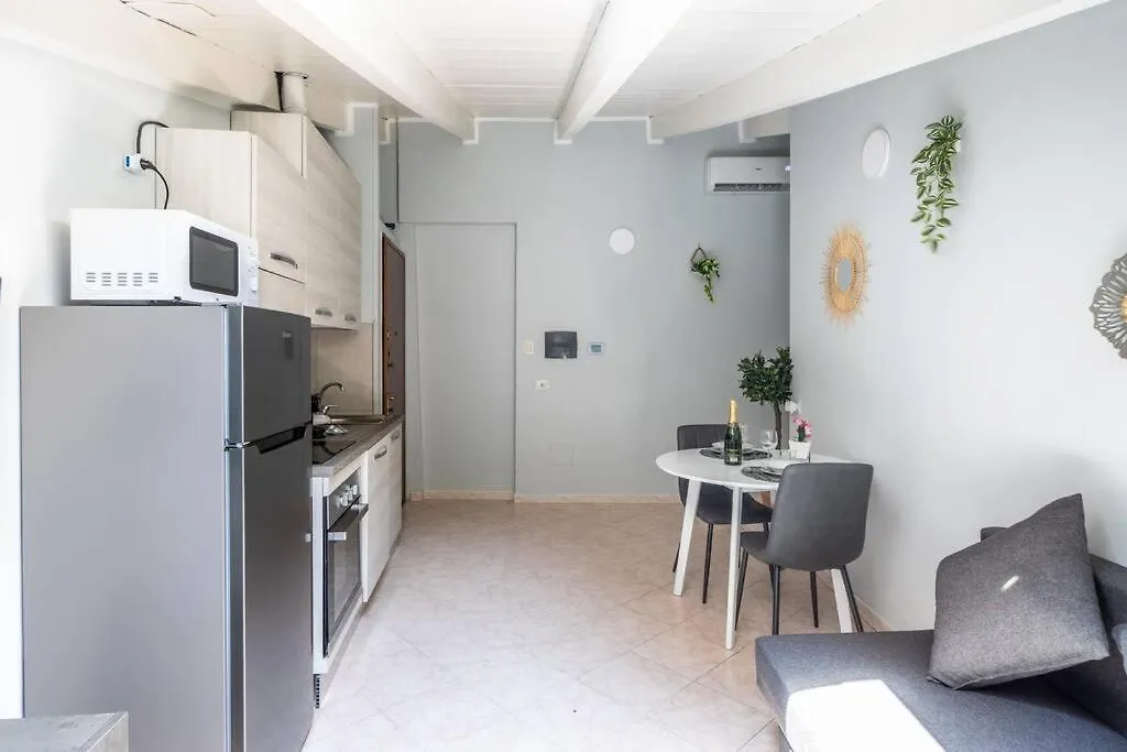 300 M From Metro M3-Netflix-Wi-Fi Apartment Milan