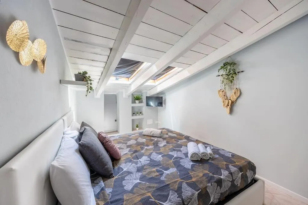 300 M From Metro M3-Netflix-Wi-Fi Apartment Milan Italy
